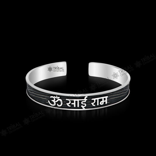 925 sterling handcrafted silver 'OM / AUM SAI RAM' mantra adjustable cuff kada unisex divine fashionable jewelry india CUFF236 - TRIBAL ORNAMENTS
