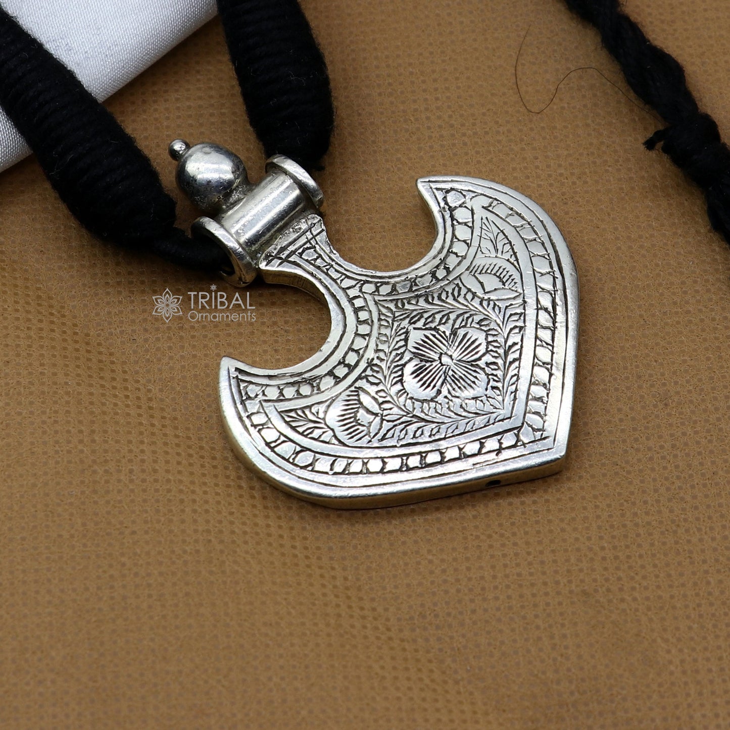 925 Sterling silver amazing handcrafted Heart shape pendant traditional vintage designer tribal pendant ethnic jewelry set682 - TRIBAL ORNAMENTS