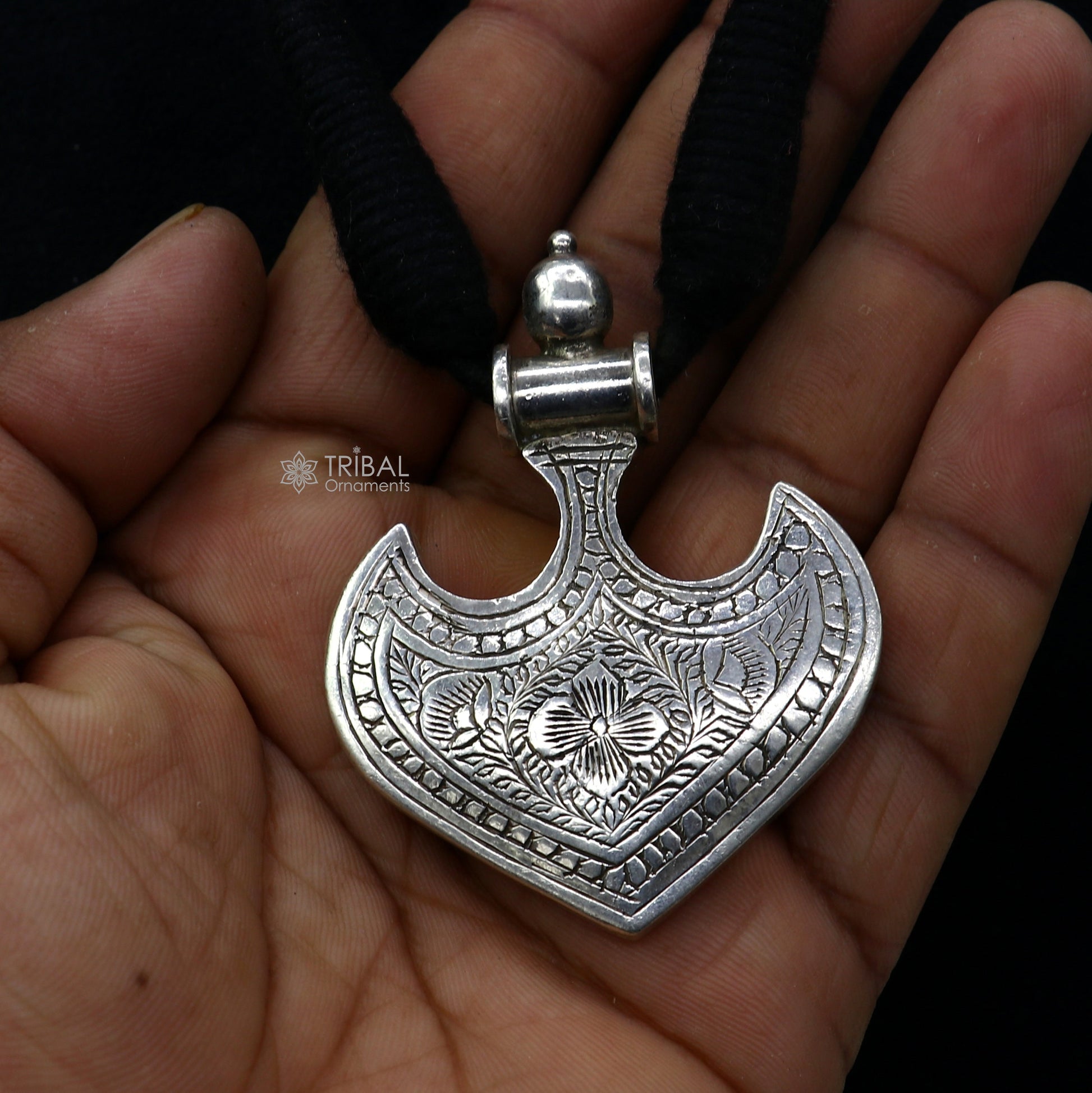 925 Sterling silver amazing handcrafted Heart shape pendant traditional vintage designer tribal pendant ethnic jewelry set682 - TRIBAL ORNAMENTS