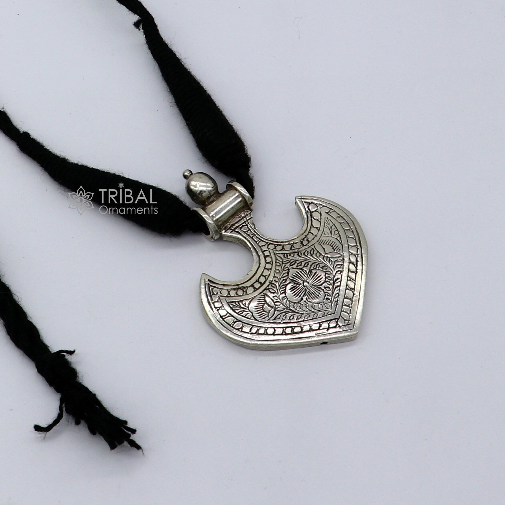 925 Sterling silver amazing handcrafted Heart shape pendant traditional vintage designer tribal pendant ethnic jewelry set682 - TRIBAL ORNAMENTS