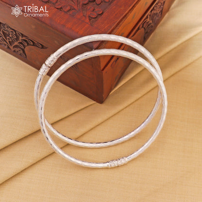 Sterling silver checks design traditional women's foot and ankle kada bracelet, tribal jewelry with intricate craftsmanship.
