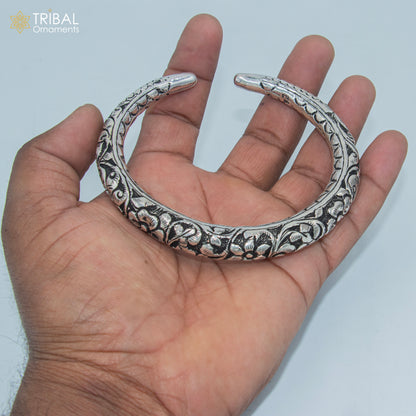 Sterling silver chitai work foot anklet kada with intricate ethnic design, customized by TRIBAL ORNAMENTS.