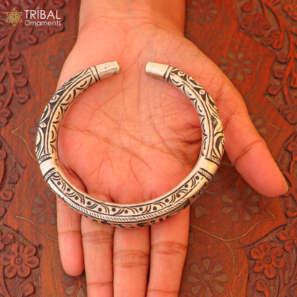 925 Sterling silver Jai Hanuman cuff kada with chitai work, tribal and ethnic jewelry for men and women, unisex divine design.