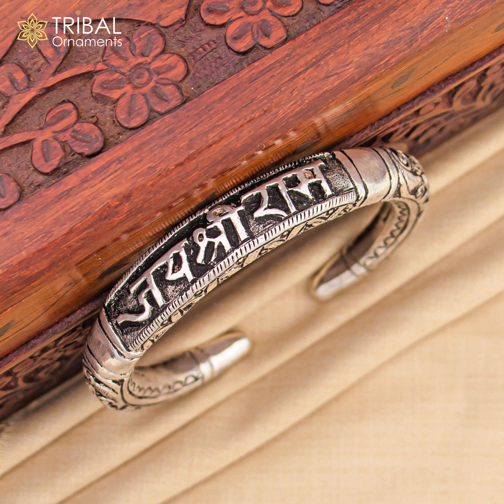 925 Sterling silver chitai work "jai shree ram" rama mantra bracelet kada unisex tribal ethnic jewelry nsk584 - TRIBAL ORNAMENTS