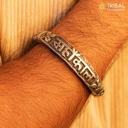 Unisex 925 sterling silver Chitai work Mahakal Shiva mantra bracelet Kada with tribal ethnic design.