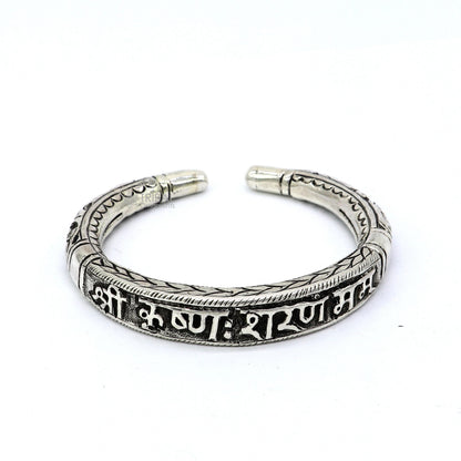 925 Sterling silver handmade chitai work "Shri Krishna sharanam mam" lord krishna mantra bracelet kada divine unisex ethnic jewelry nsk839 - TRIBAL ORNAMENTS