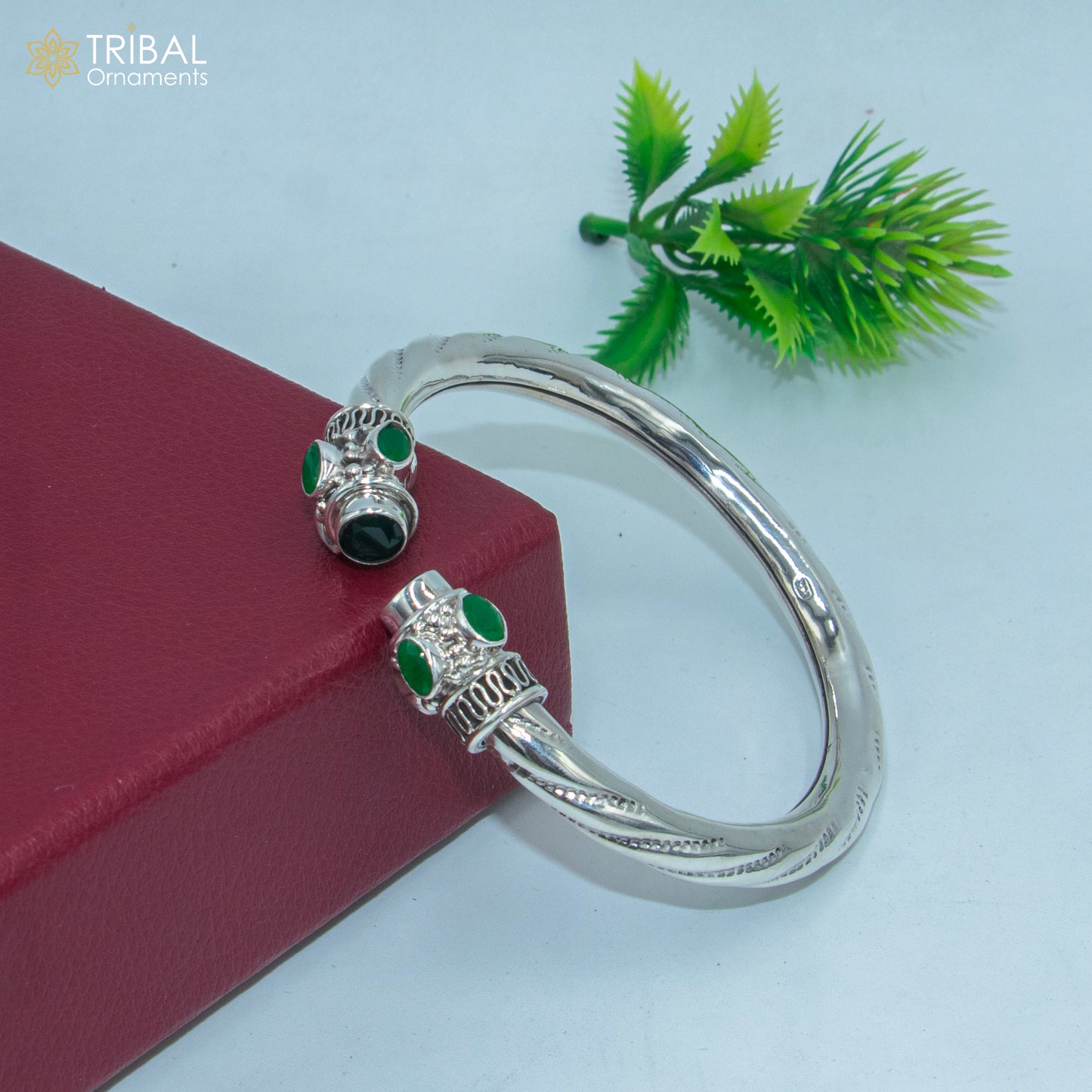 Sterling silver tribal bangle bracelet with green turquoise stone, handcrafted tribal jewelry by TRIBAL ORNAMENTS.