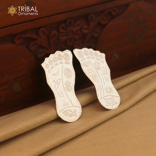 925 sterling silver divine holy shree Lakshmi charan paduka for home temple puja article su1369 - TRIBAL ORNAMENTS