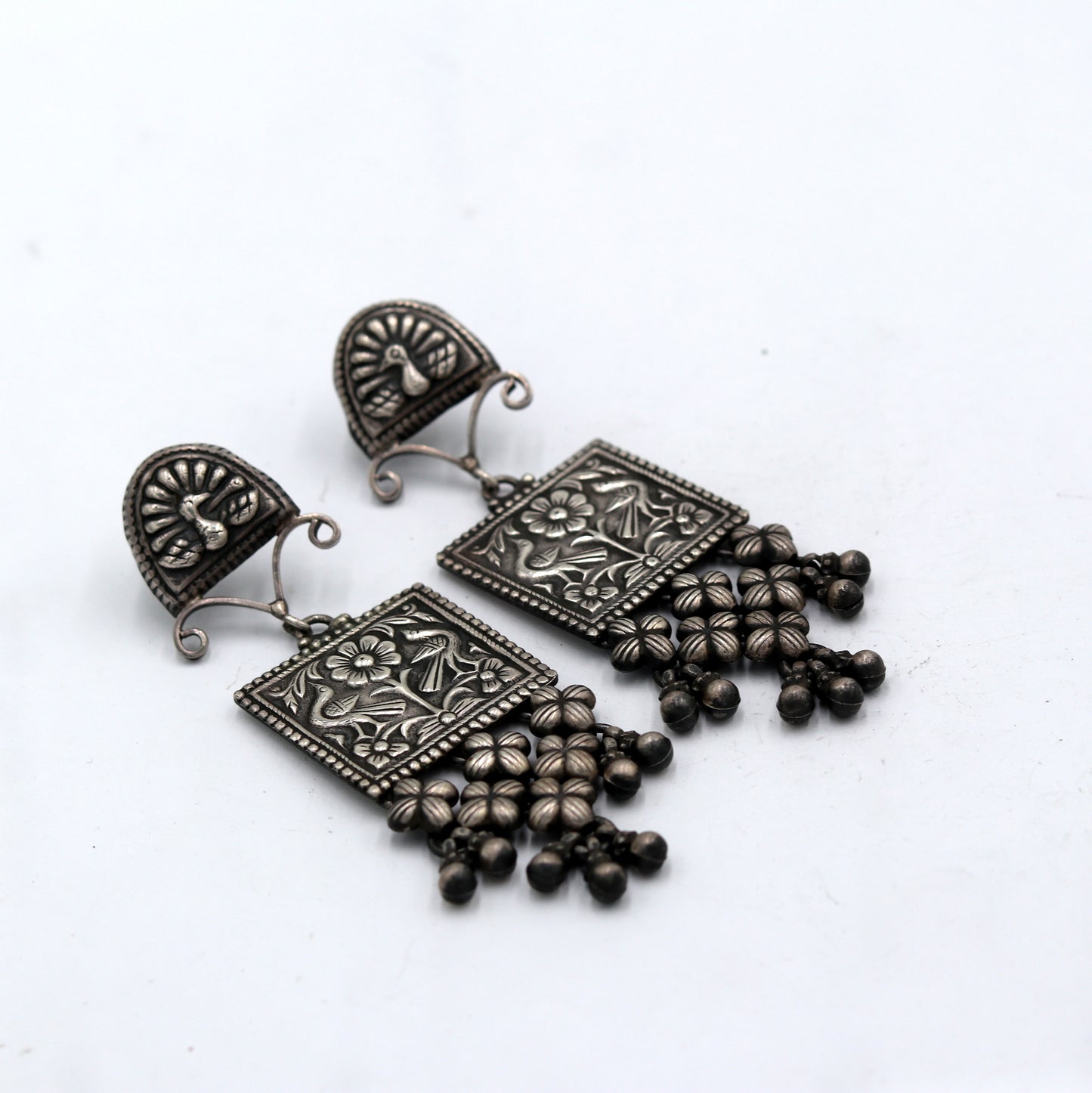 925 sterling silver ethnic floral drop dangle earring from TRIBAL ORNAMENTS, featuring intricate Banjara jewelry floral design.
