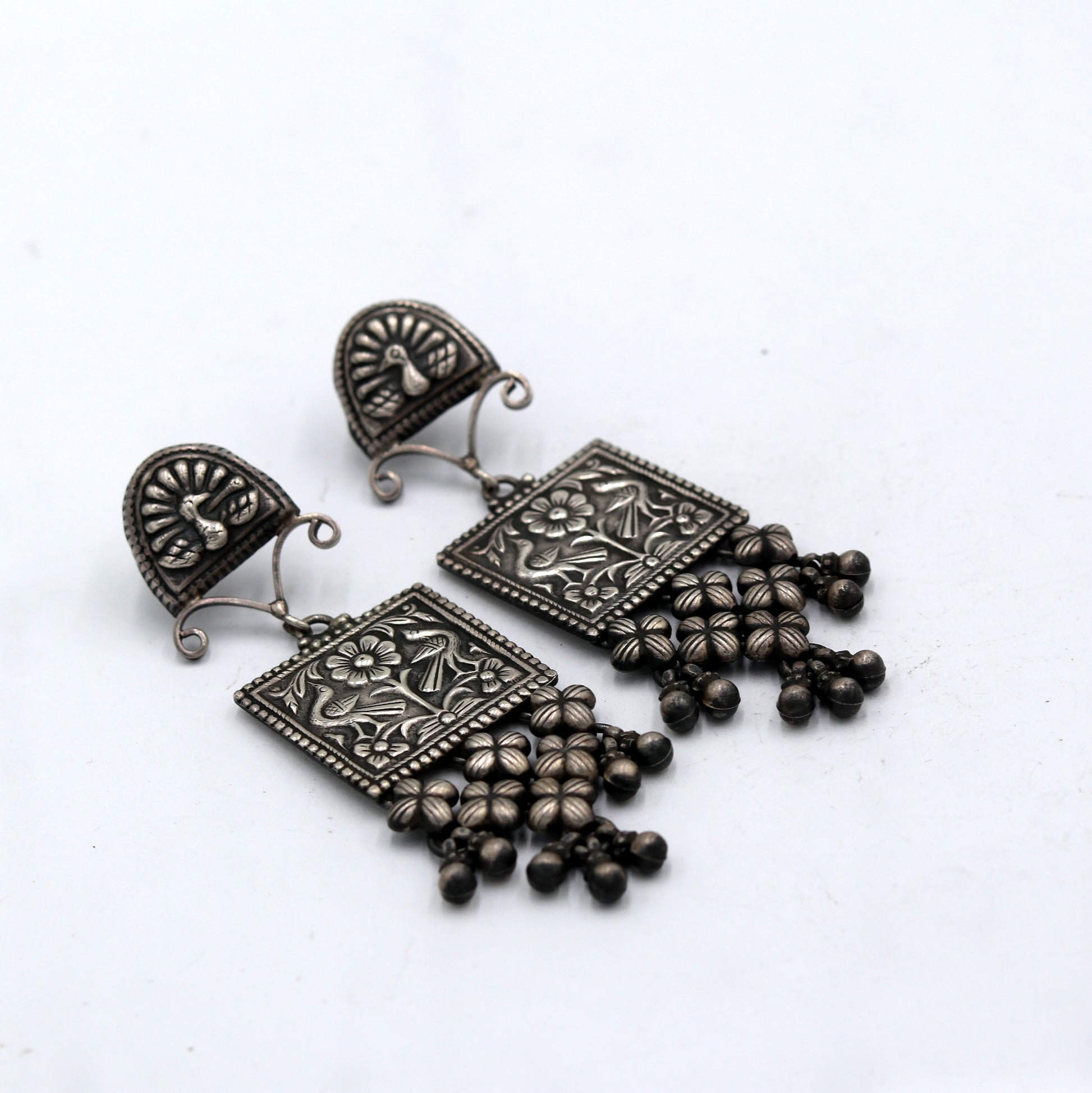 925 sterling silver ethnic floral drop dangle earring from TRIBAL ORNAMENTS, featuring intricate Banjara jewelry floral design.