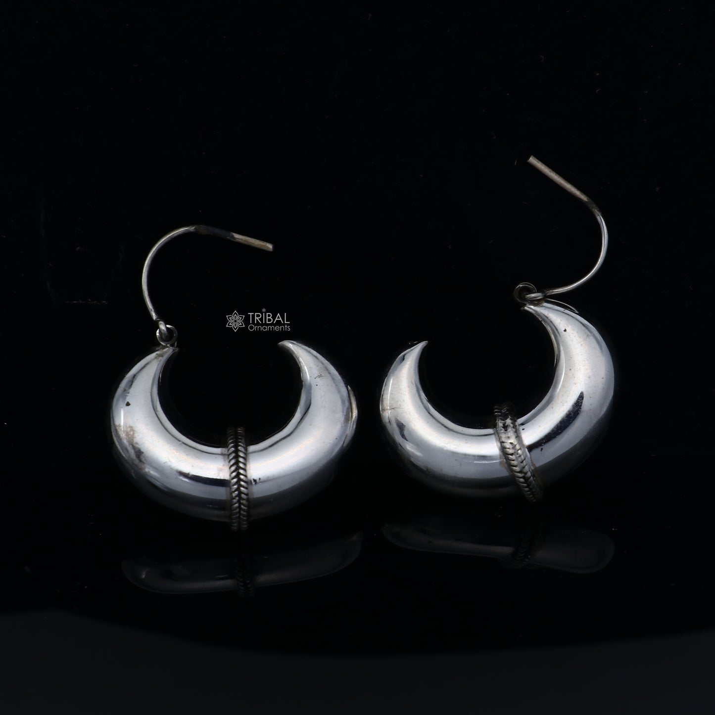 925 sterling silver vintage hoop earrings with a plain elegant design, traditional cultural style, by TRIBAL ORNAMENTS.