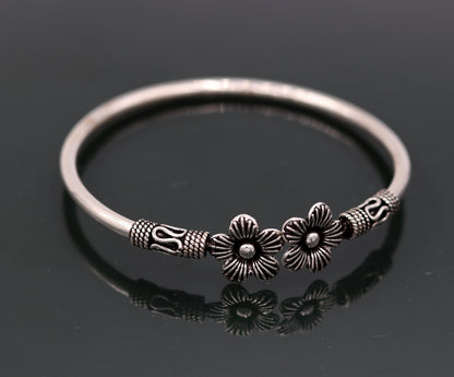 Excellent handmade flower shape design 925 sterling silver gorgeous bangle bracelet kada tribal gifting jewelry nsk154 - TRIBAL ORNAMENTS