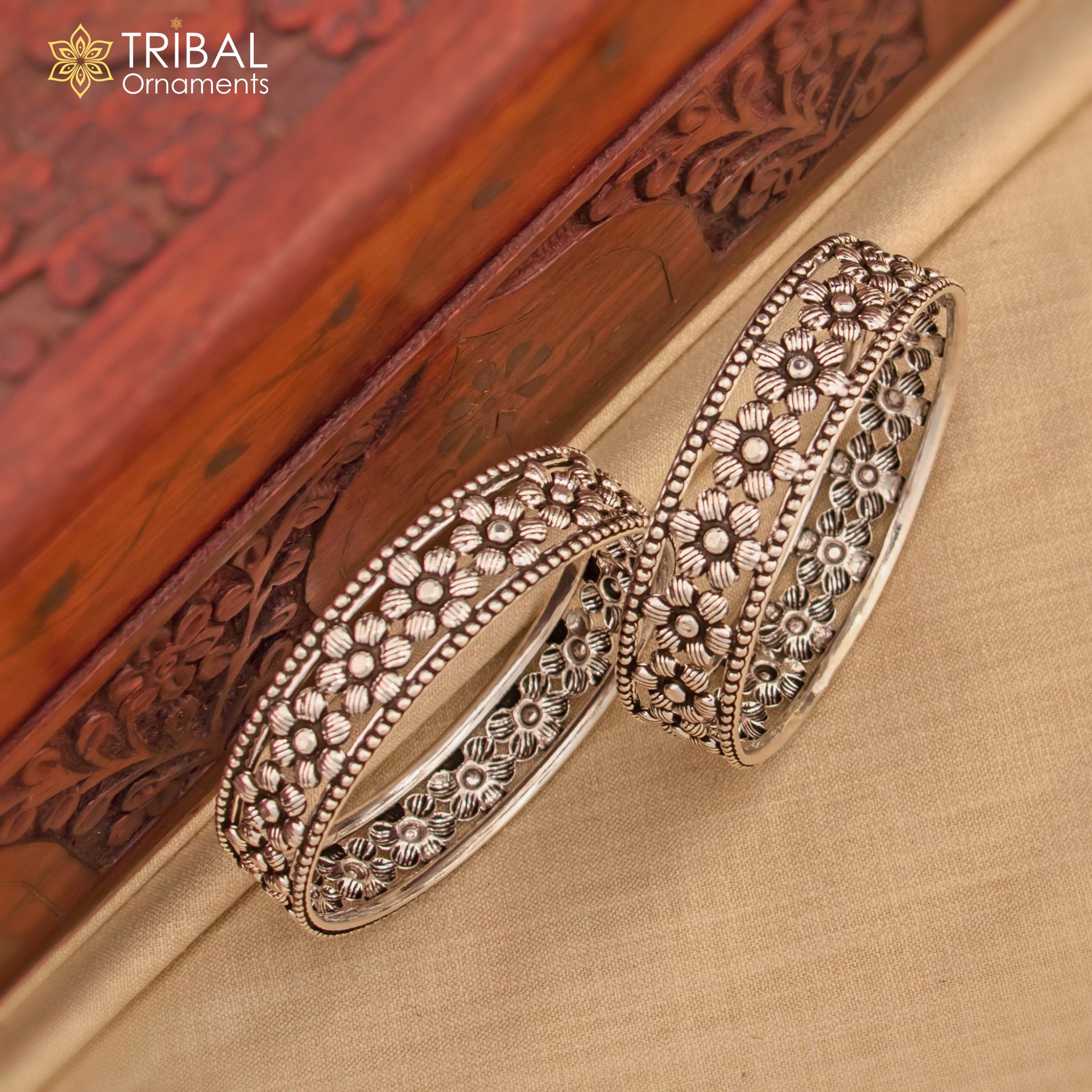 925 Sterling silver flower design bangle kada tribal jewelry nsk911 - TRIBAL ORNAMENTS