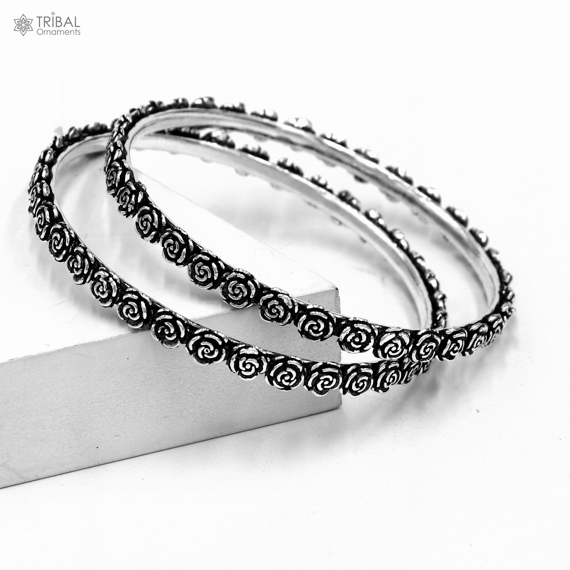 925 Sterling silver flower design bangle kada tribal jewelry nsk913 - TRIBAL ORNAMENTS
