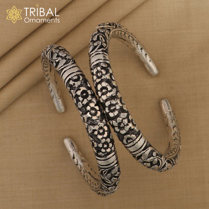 Sterling silver flower design foot anklet Kada with Chitai work, ethnic jewelry by TRIBAL ORNAMENTS.
