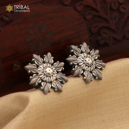 Sterling silver flower design stud earring from TRIBAL ORNAMENTS, stylish and elegant jewelry for everyday wear.