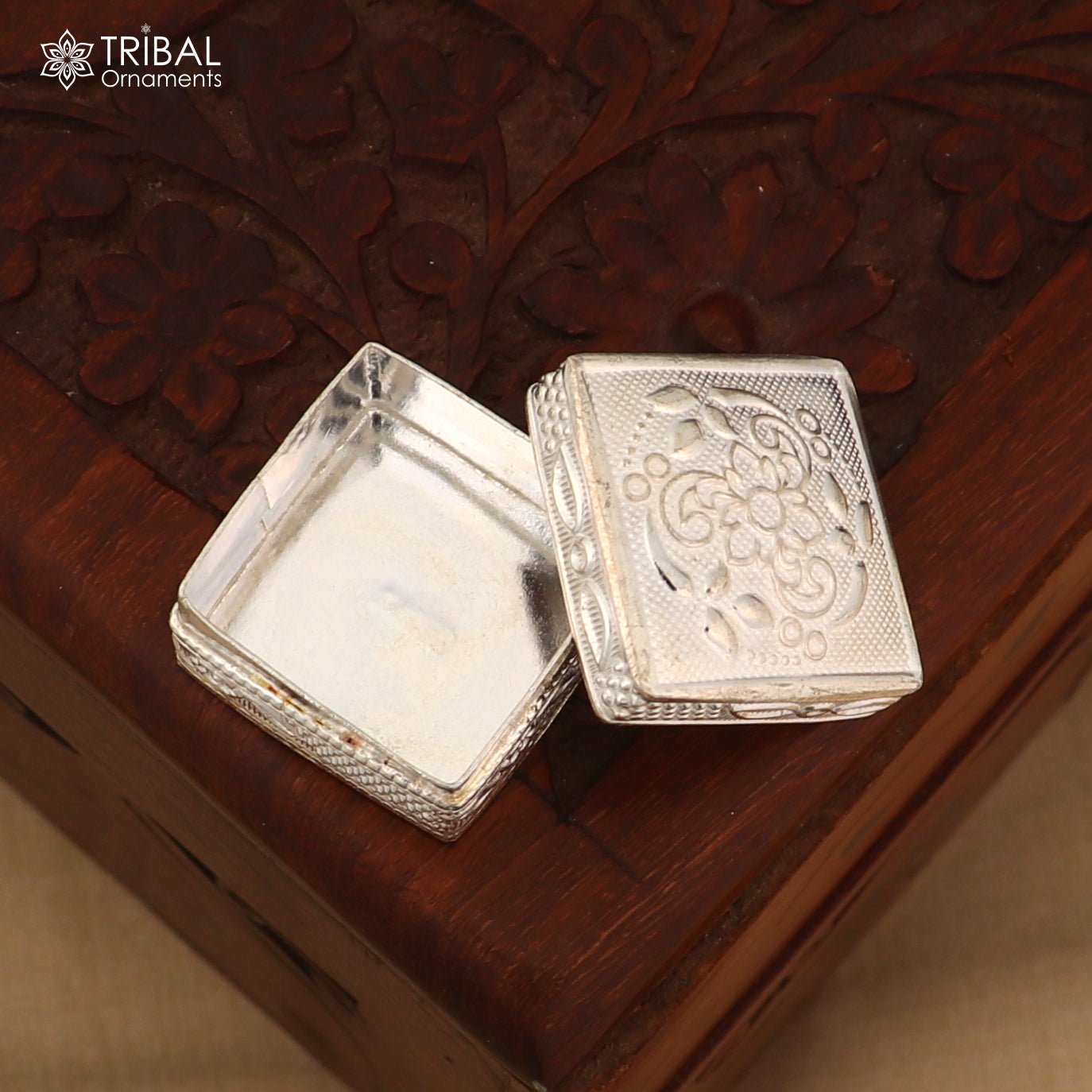 925 sterling silver flower design trinket box , casket box, Sindoor box brides jewelry stb887 - TRIBAL ORNAMENTS