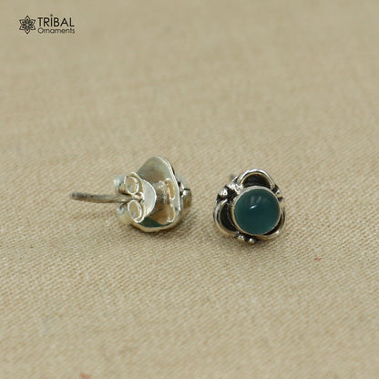 925 sterling silver aqua stone stud earring, unisex jewelry by TRIBAL ORNAMENTS featuring a vibrant blue gemstone.