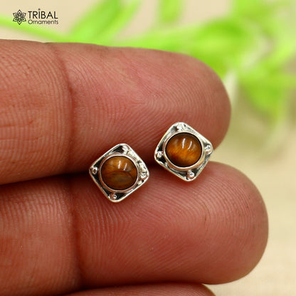 925 sterling silver square-shaped tiger eye stone stud earring by TRIBAL ORNAMENTS, unisex jewelry with polished tiger eye gemstone.