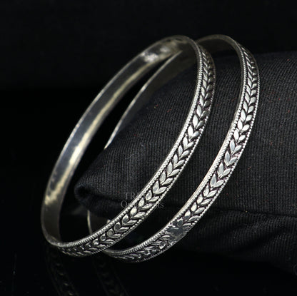 Handcrafted 925 sterling silver floral design bangles bracelet by Tribal Ornaments, stylish tribal belly dance jewelry.