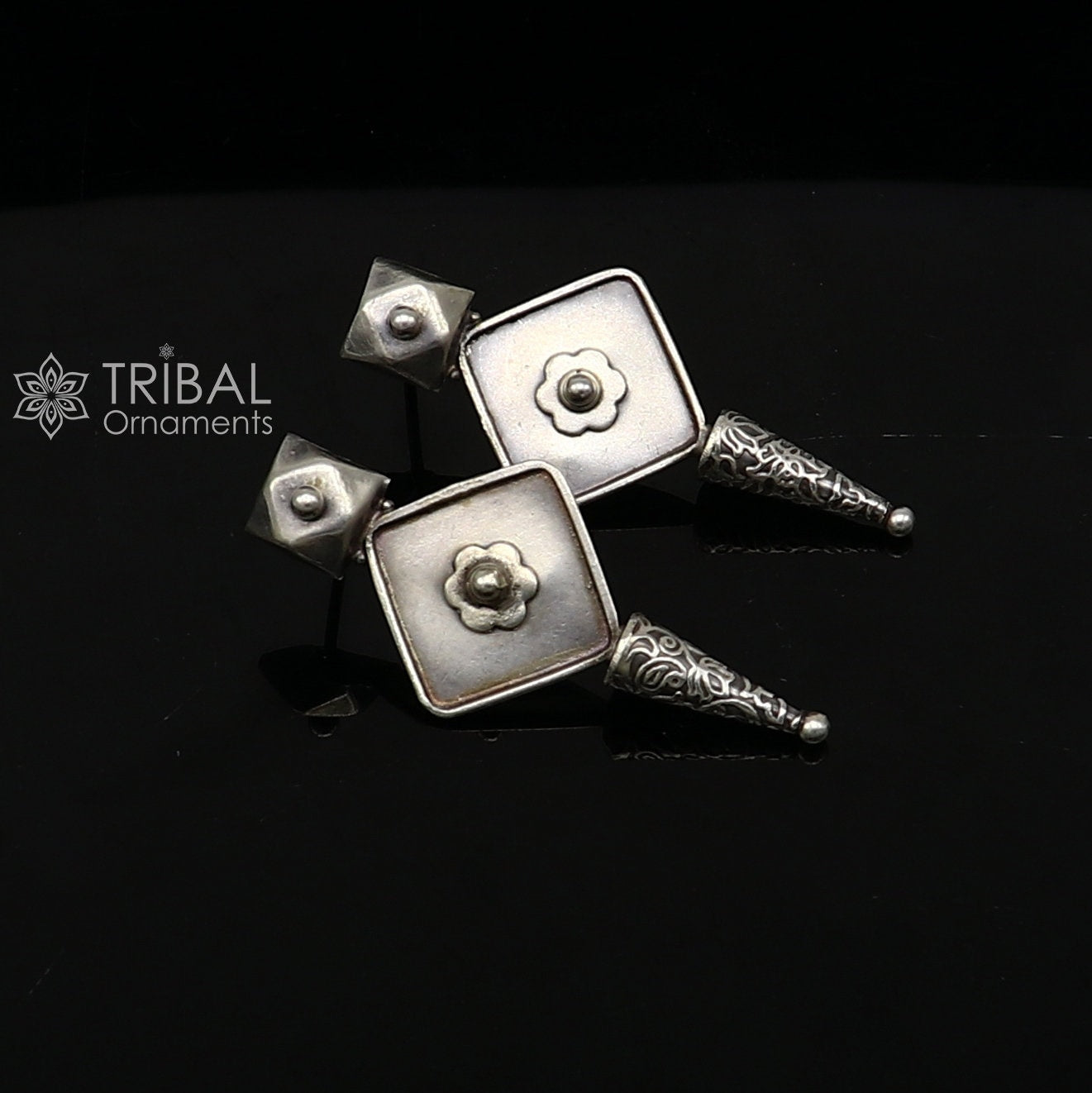 Sterling silver handcrafted stud earring with stylish tribal design, perfect for parties, gifting, and special occasions.