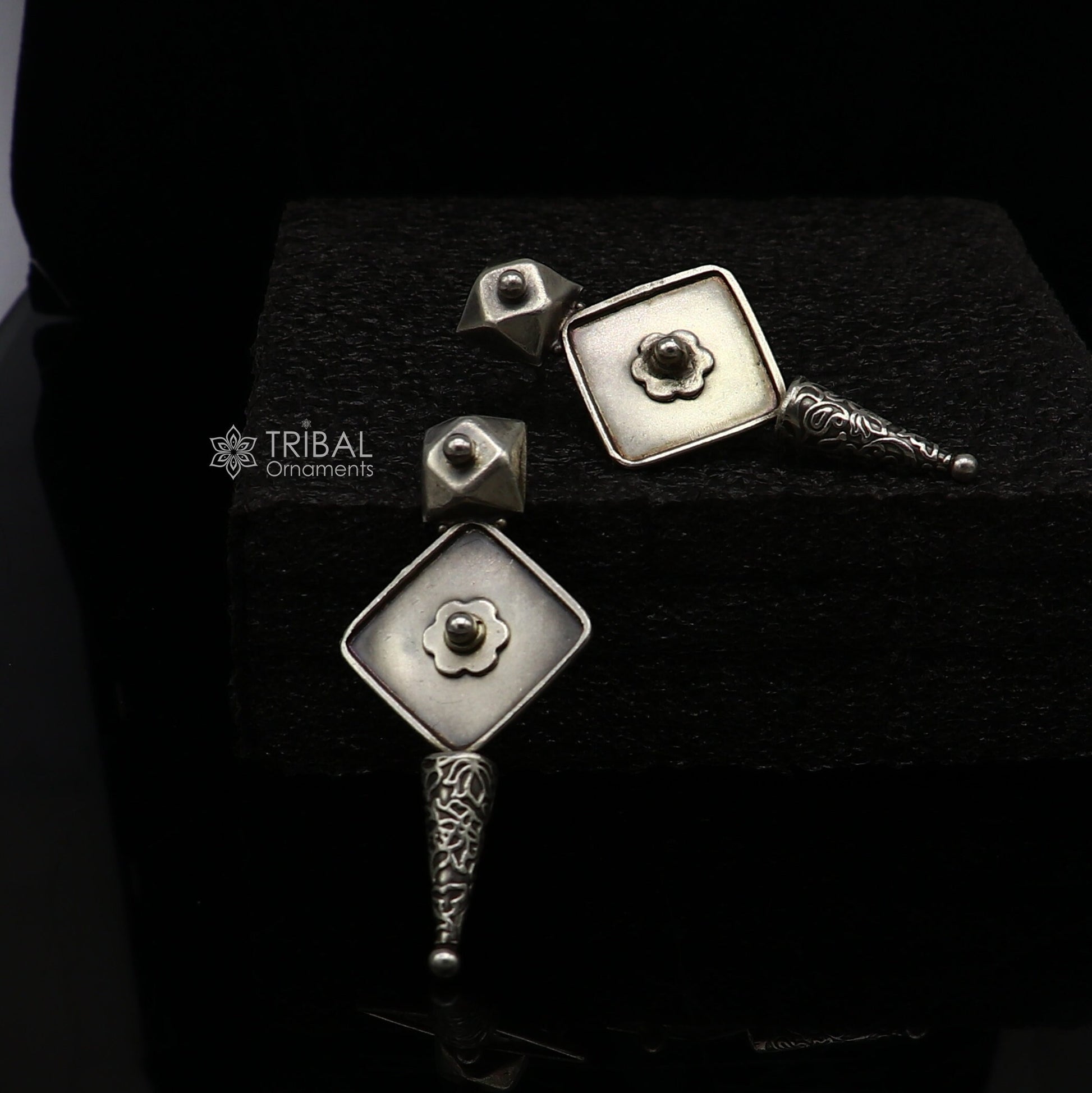 Sterling silver handcrafted stud earring with stylish design, ideal for party wear, gifting, and special occasions by TRIBAL ORNAMENTS.