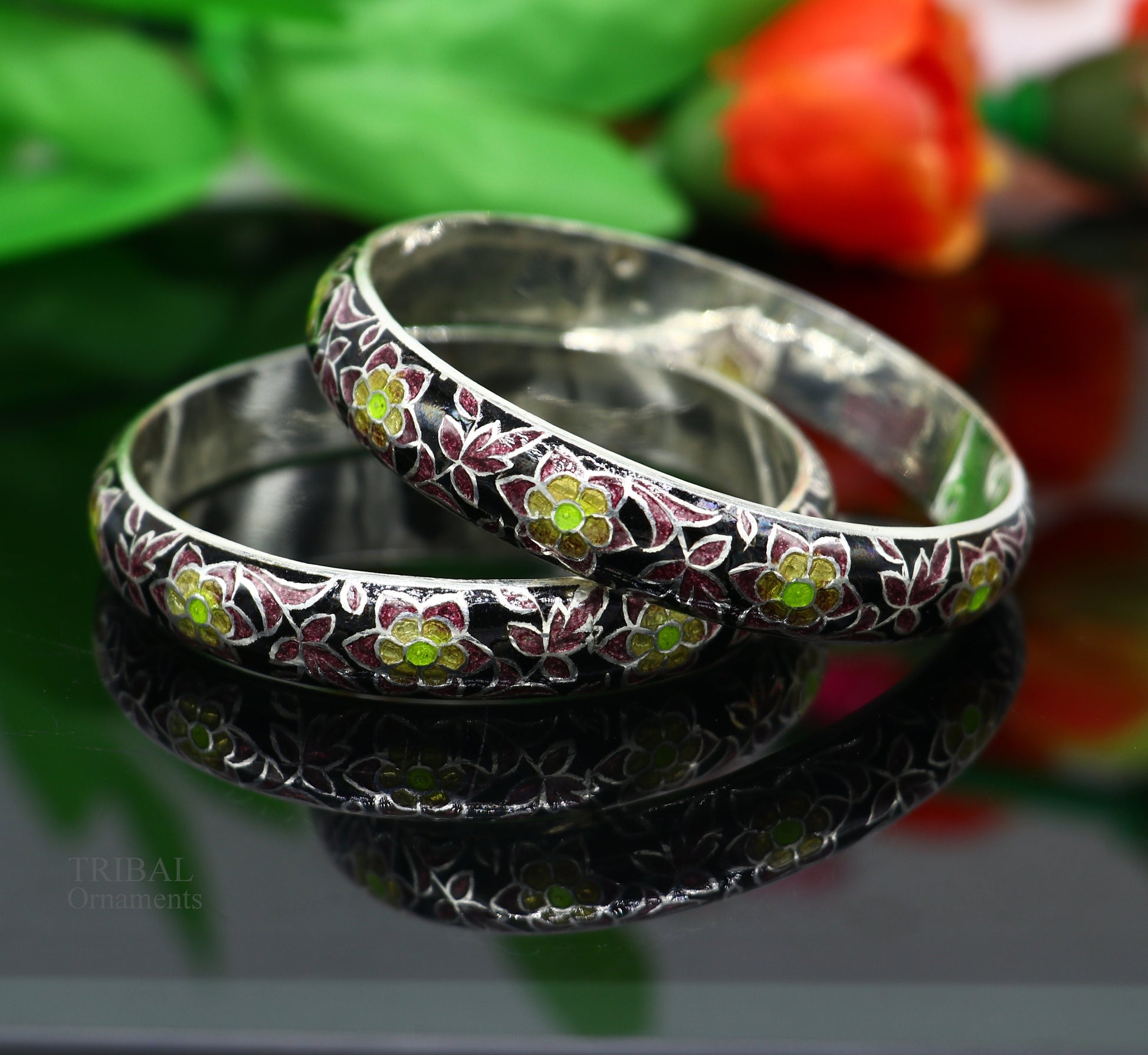 925 Sterling silver bangle bracelet with black enamel floral design, dainty and vintage-style jewelry by TRIBAL ORNAMENTS.