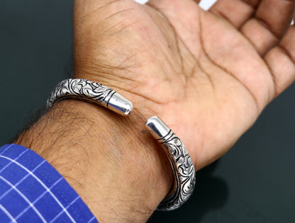 Sterling silver handmade Lord Shiva OM Namah Shivay mantra bracelet, unisex tribal ethnic jewelry with Chitai work design.