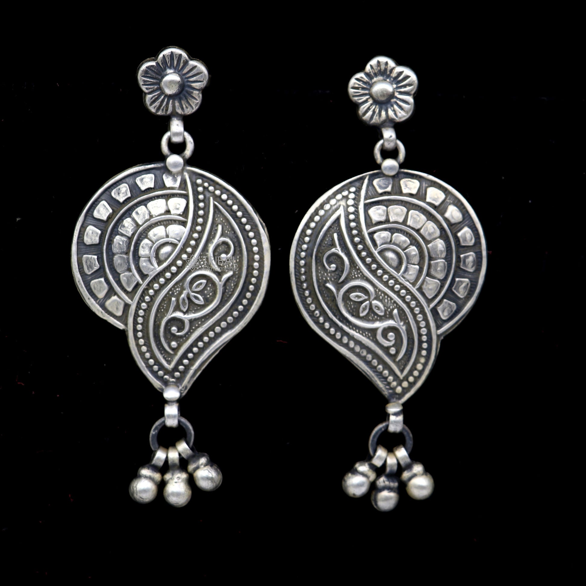 Sterling silver floral drop dangle earring by Tribal Ornaments, handmade vintage jewelry, stylish and perfect for gifting.