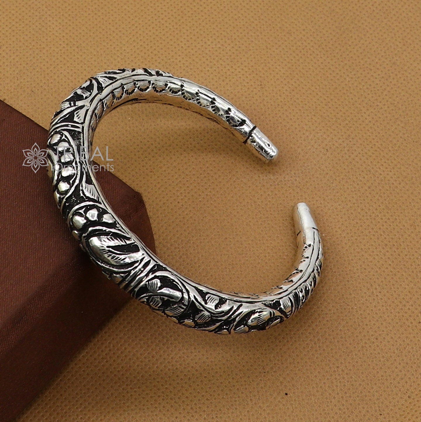 Sterling silver handmade tribal bangle bracelet with intricate chitai work, unisex ethnic jewelry by TRIBAL ORNAMENTS.