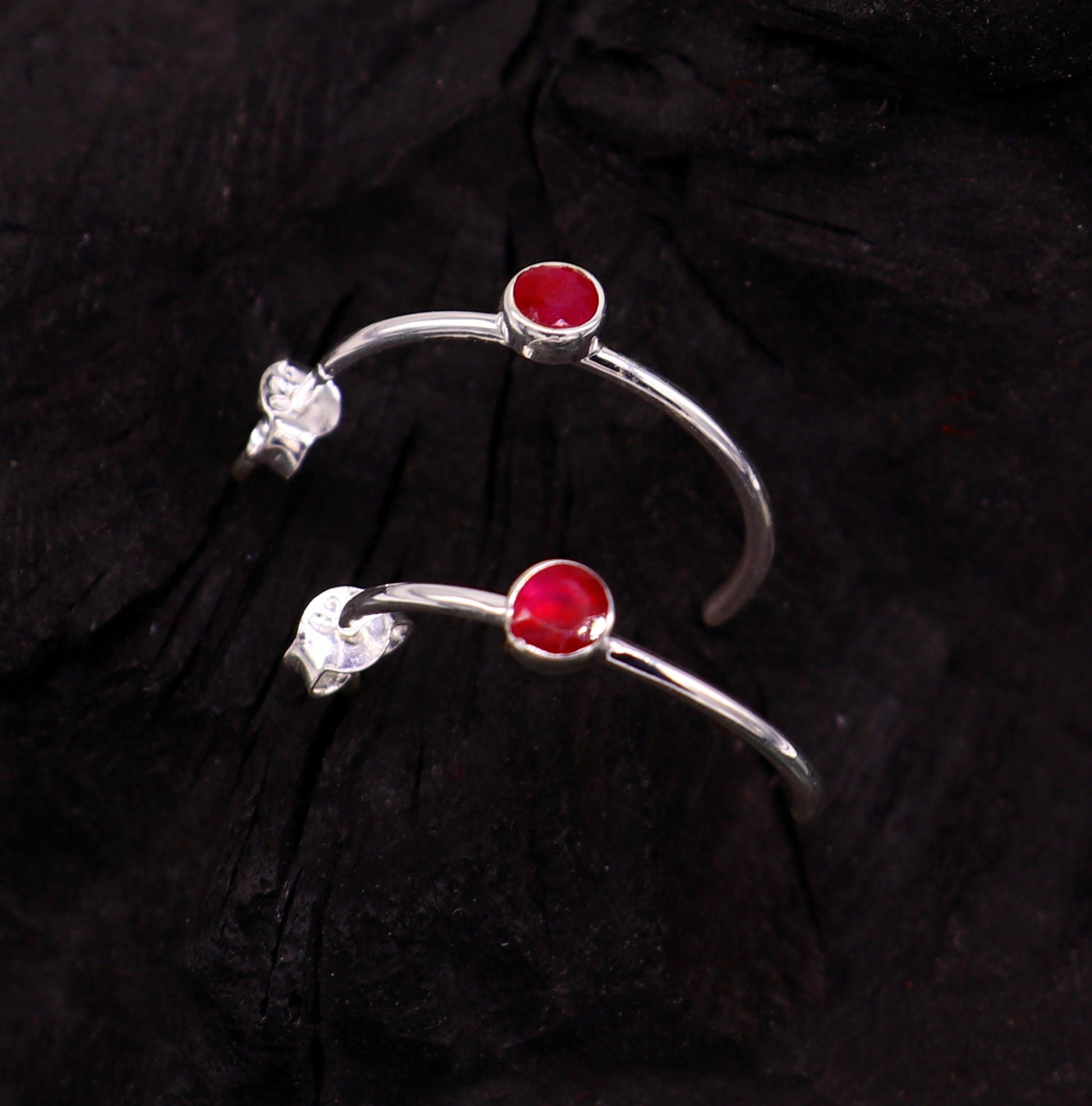 925 Sterling silver handmade fabulous single ruby stud earring , fabulous brides stylish fancy fashionable earring jewelry from india ear705 - TRIBAL ORNAMENTS