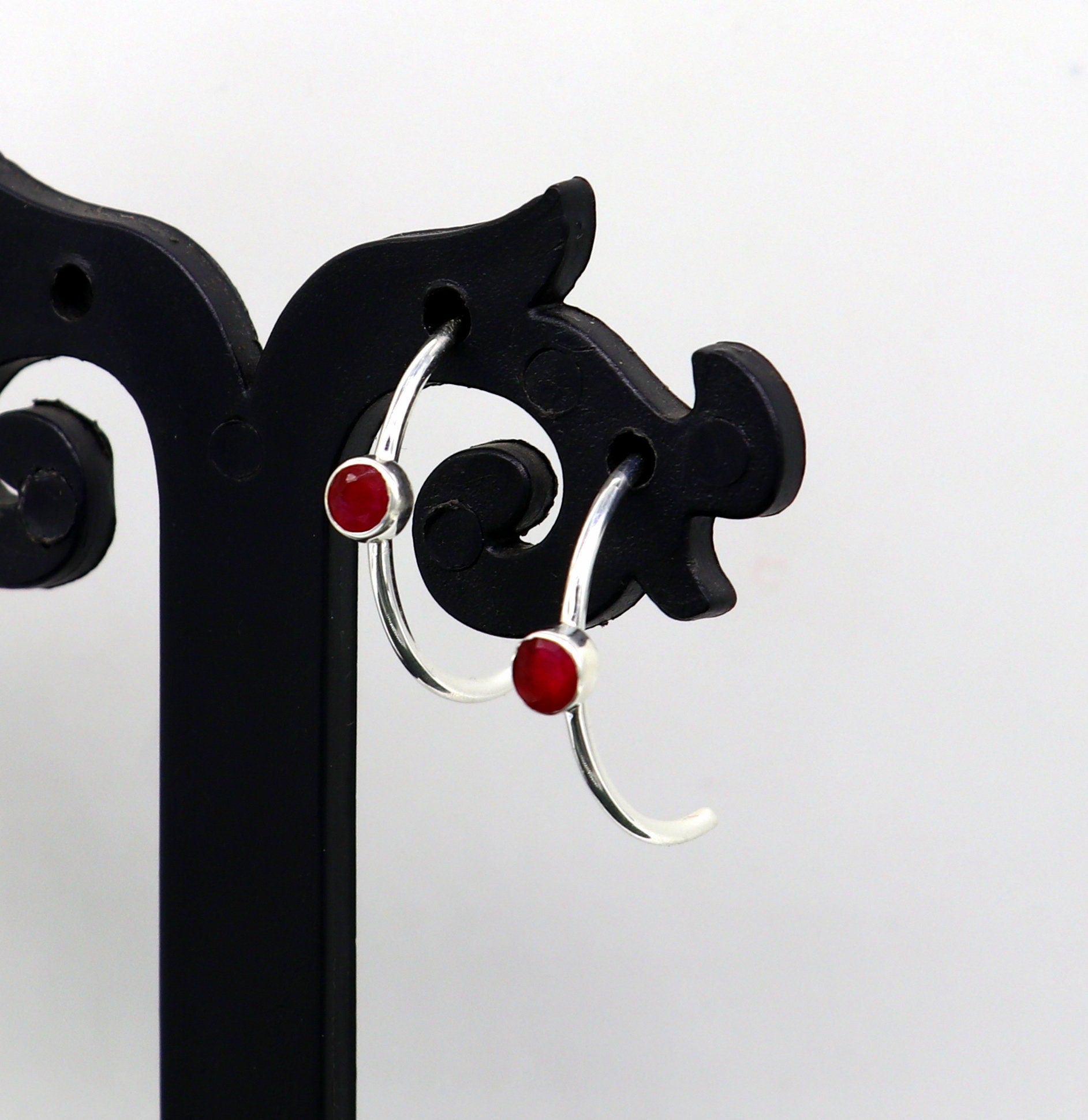 925 Sterling silver handmade fabulous single ruby stud earring , fabulous brides stylish fancy fashionable earring jewelry from india ear705 - TRIBAL ORNAMENTS