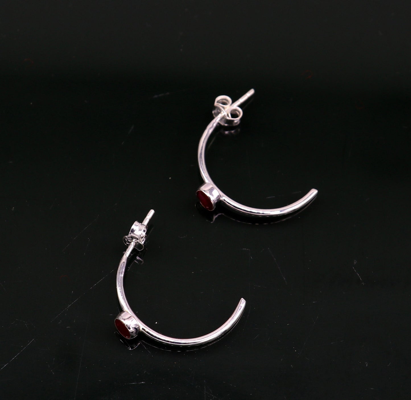 925 Sterling silver handmade fabulous single ruby stud earring , fabulous brides stylish fancy fashionable earring jewelry from india ear705 - TRIBAL ORNAMENTS