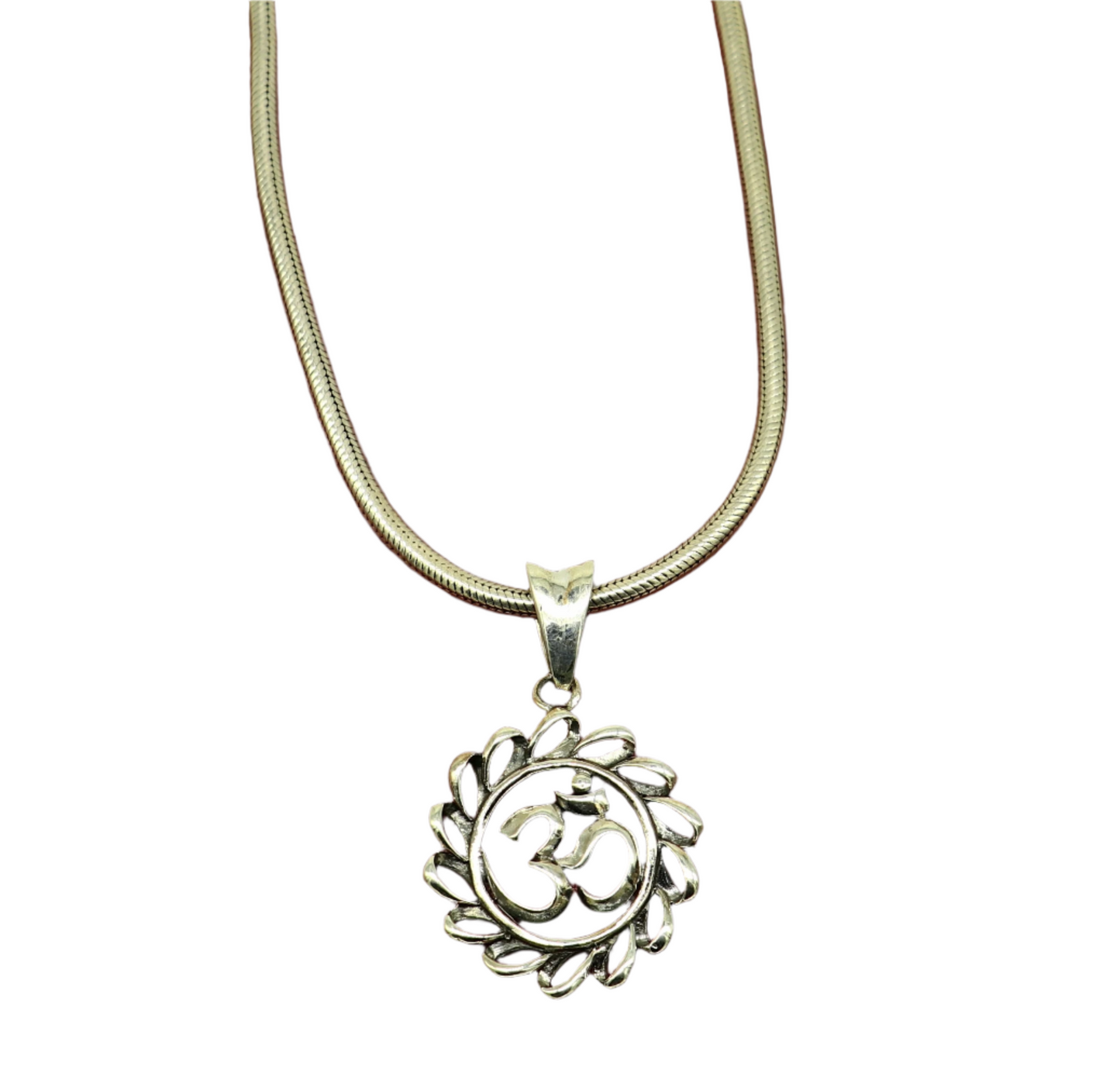 925 sterling silver handmade Hindu mantra 'Aum' OM pendant, amazing stylish unisex pendant locket personalized jewelry tribal jewelry ssp440 - TRIBAL ORNAMENTS