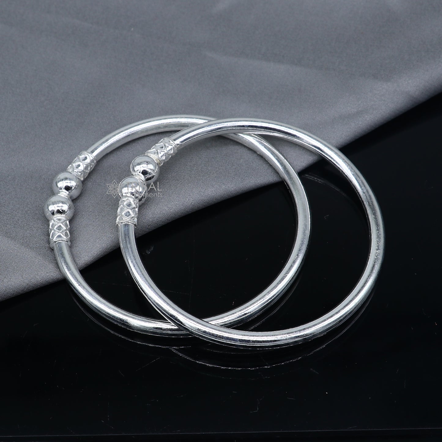 Sterling silver ball design bangle bracelet for girls, handmade tribal ornament jewelry, plain silver kada bracelet.