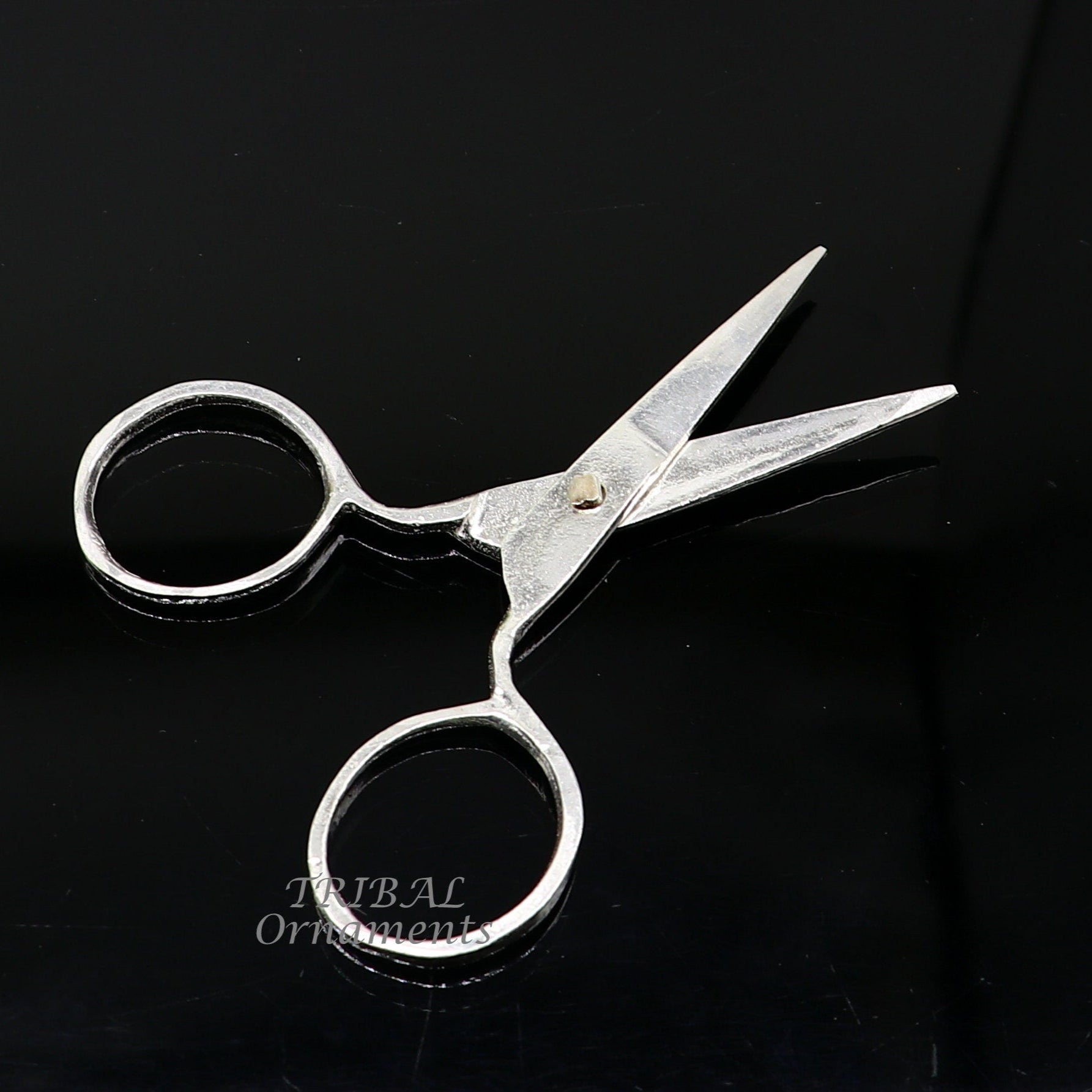 925 sterling silver handmade solid scissor, amazing unique silver tools for gifting to idols or puja articles su992 - TRIBAL ORNAMENTS
