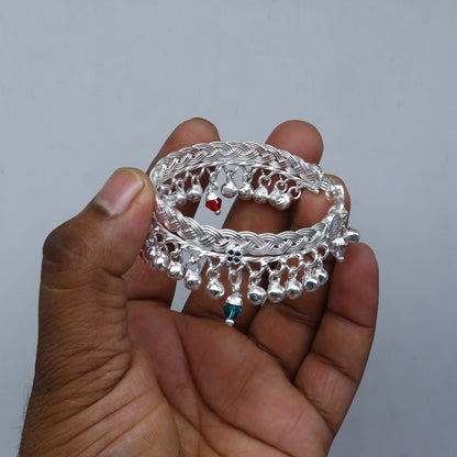 Sterling silver baby ankle bracelet by TRIBAL ORNAMENTS, unisex handmade solid silver foot anklet with delicate chain design.