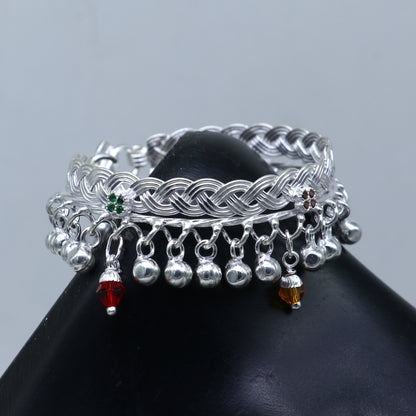 Handmade 925 sterling silver baby and kids ankle bracelet, unisex foot anklet with a simple, elegant design by TRIBAL ORNAMENTS.