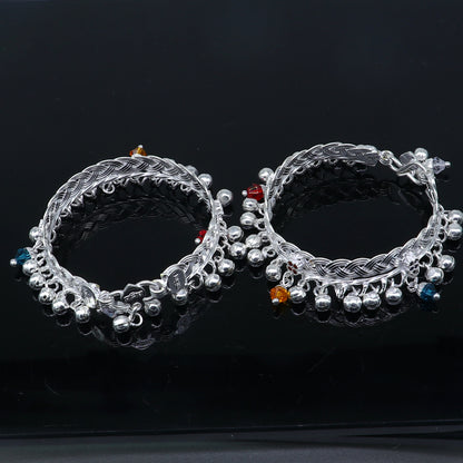Sterling silver handmade baby ankle bracelet by Tribal Ornaments, unisex foot anklet with delicate silver design.