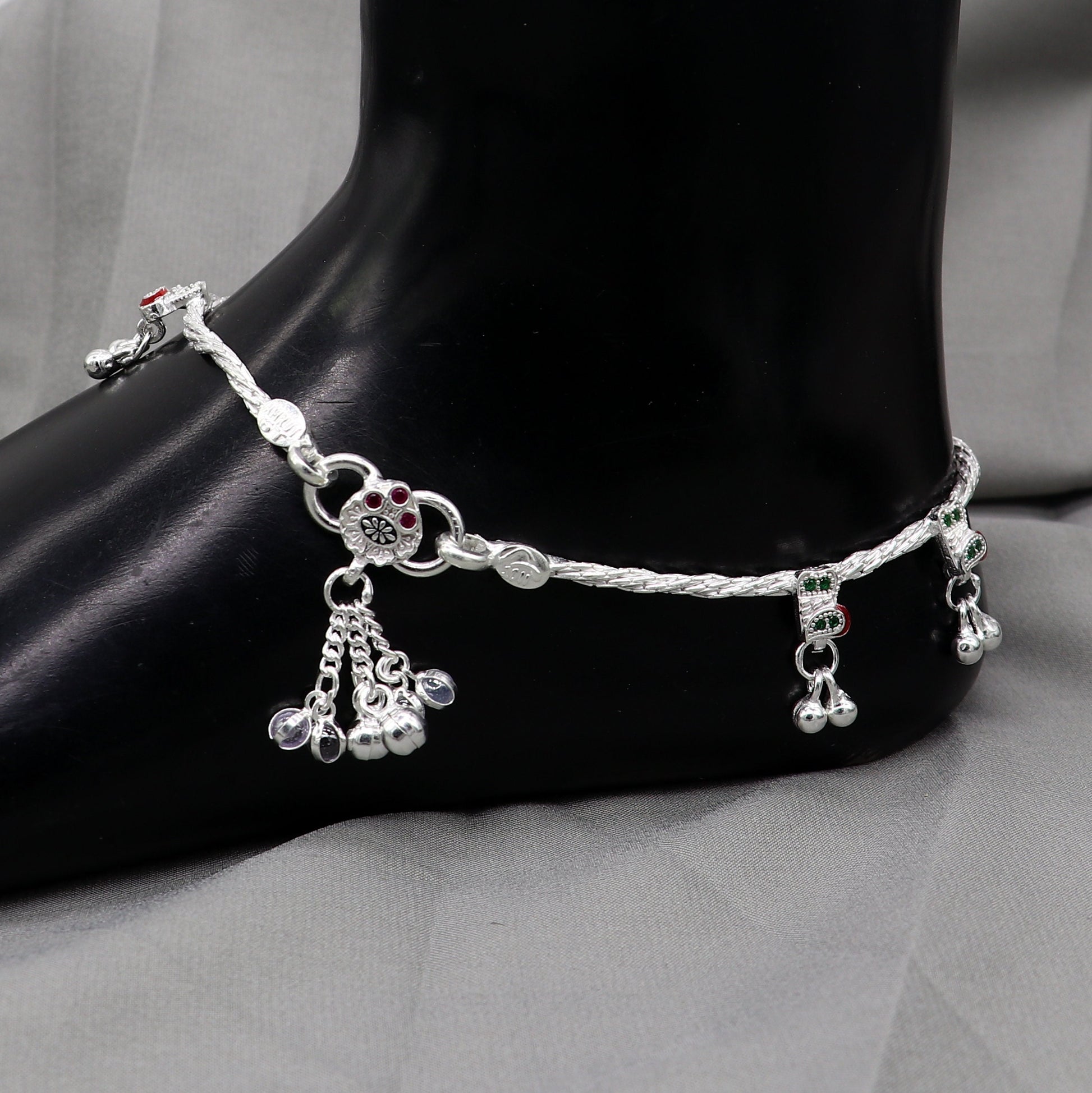 Sterling silver handmade anklet from TRIBAL ORNAMENTS, stylish ethnic ankle bracelet with intricate design for belly dance or gifting.
