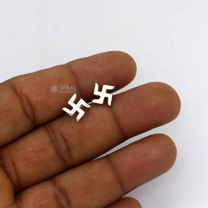 Sterling silver handmade stud earring with unique geometric design, unisex stylish jewelry by TRIBAL ORNAMENTS.