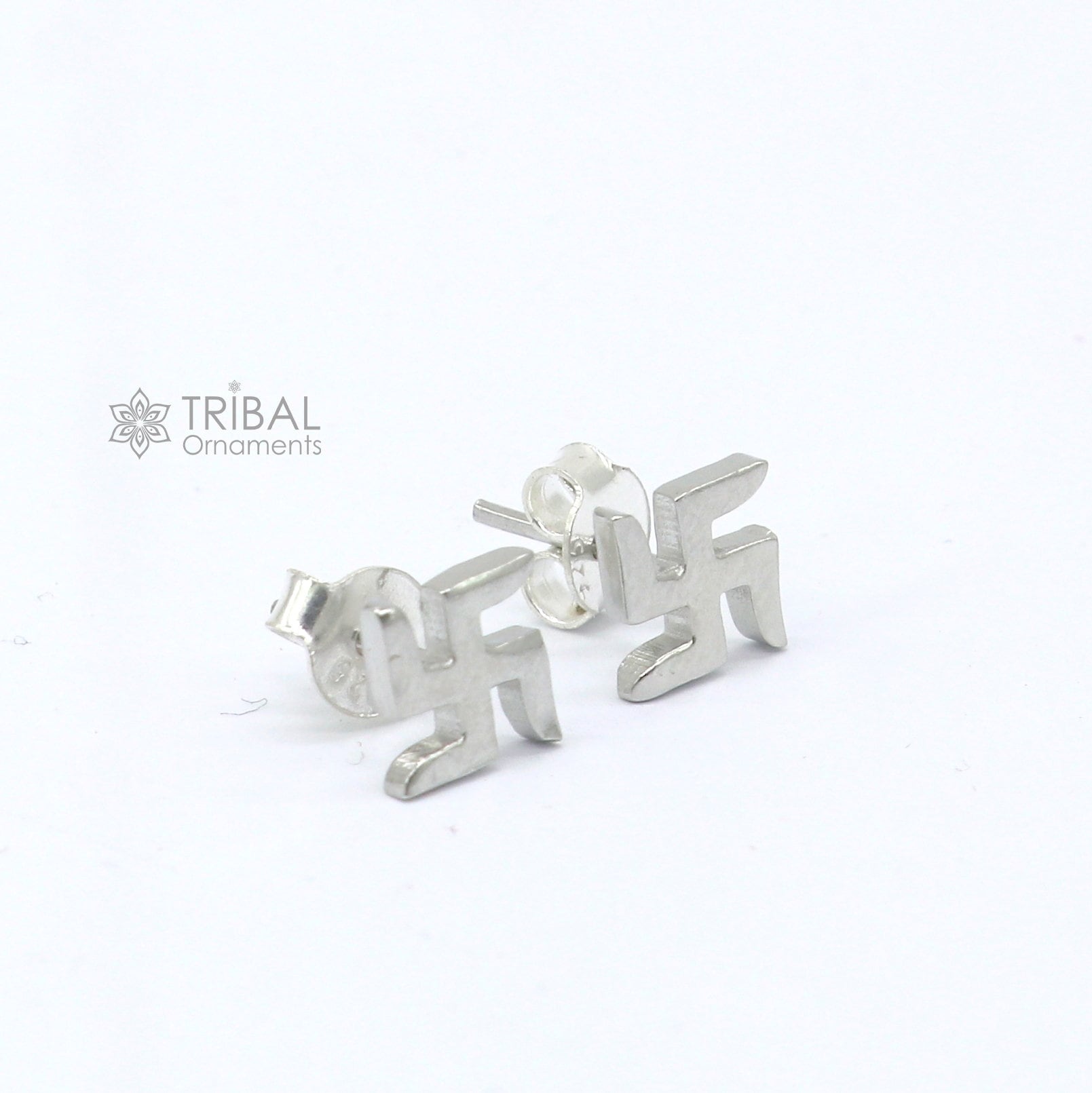 925 sterling silver handmade geometrical stud earring by TRIBAL ORNAMENTS, unisex stylish jewelry with a unique design