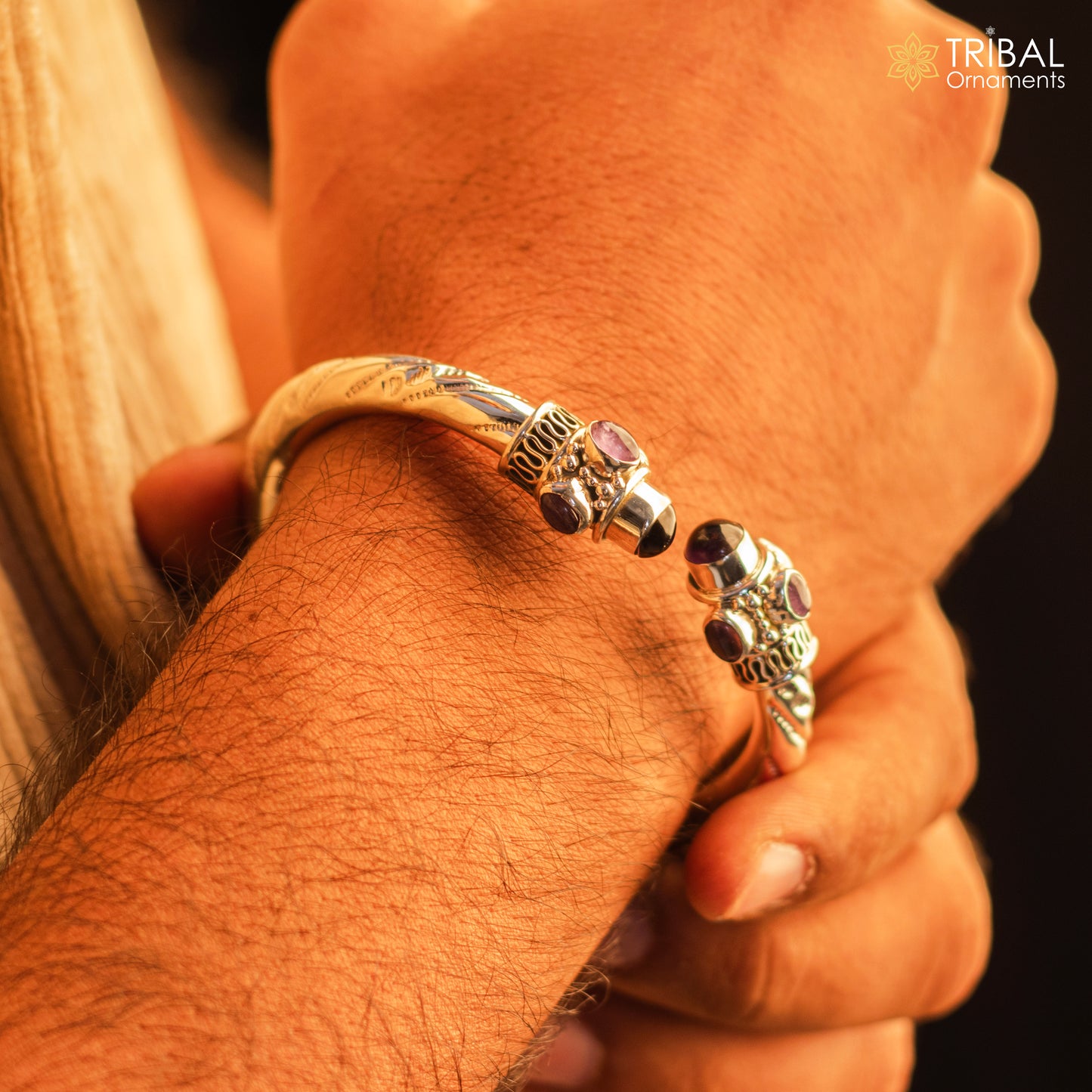 Sterling silver vintage bangle bracelet with intricate tribal design, unisex jewelry perfect for belly dance or gifting.