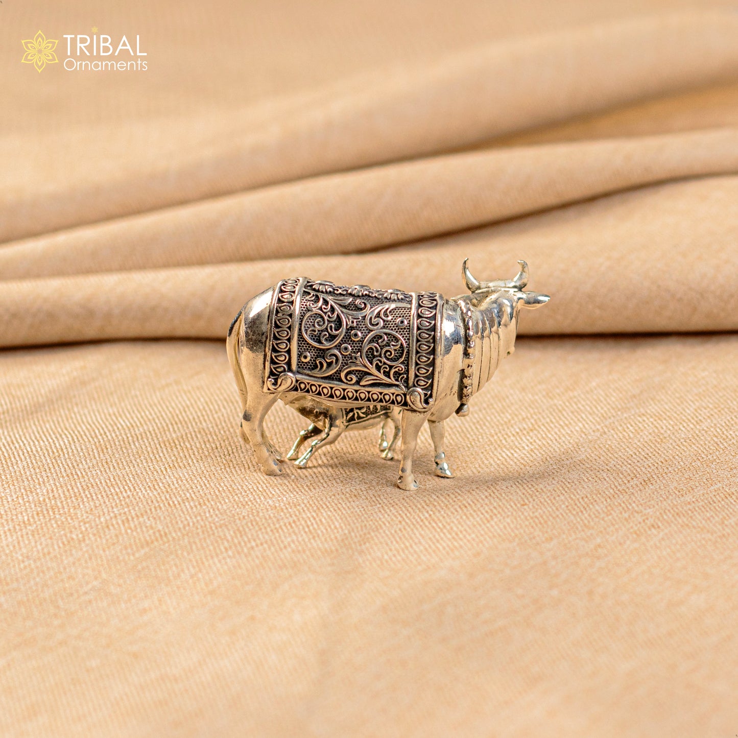 925 Sterling silver handmade vintage antique unique design Kamdhenu cow with calf, Diwali puja silver article best corporate gifting  art230 - TRIBAL ORNAMENTS