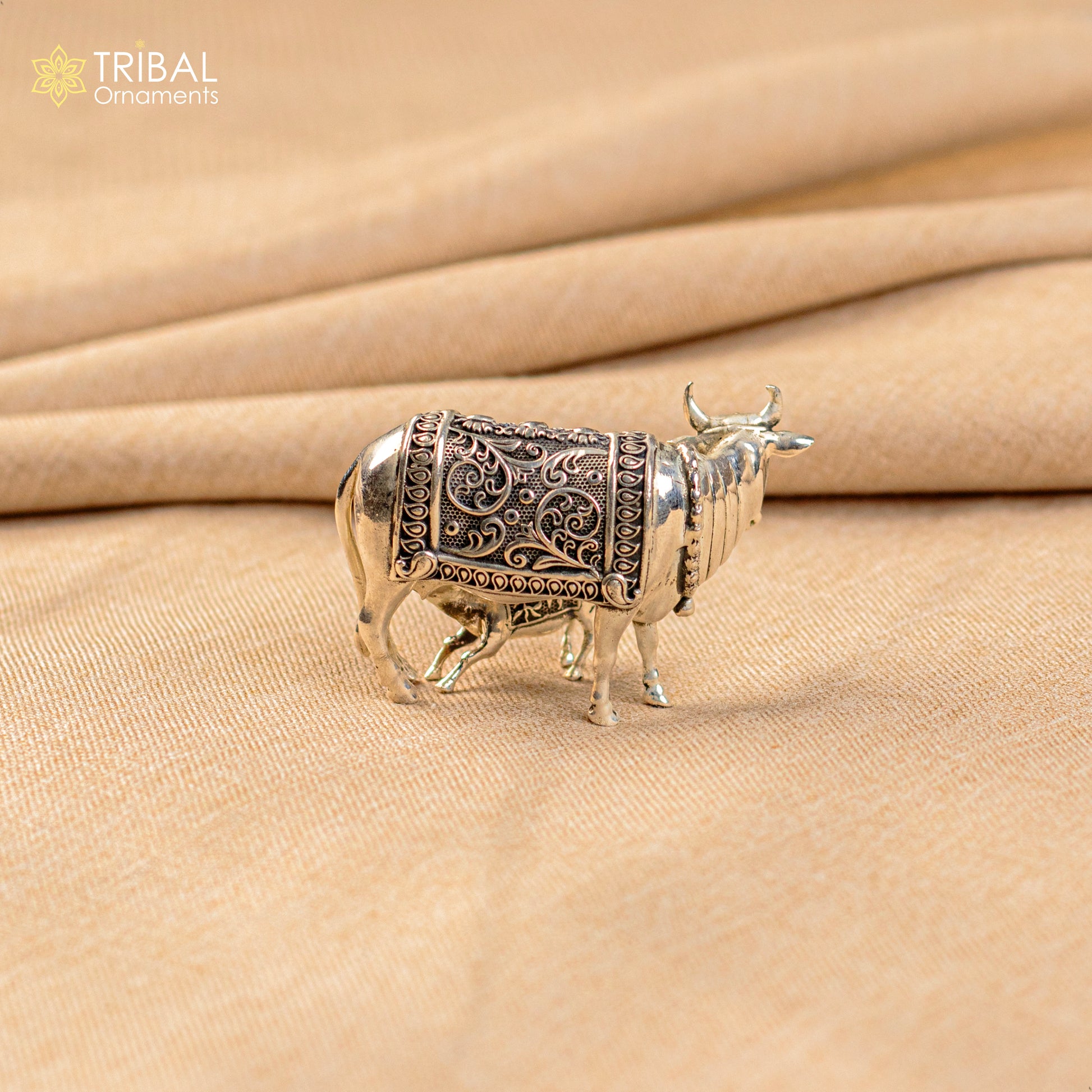 925 Sterling silver handmade vintage antique unique design Kamdhenu cow with calf, Diwali puja silver article best corporate gifting  art230 - TRIBAL ORNAMENTS