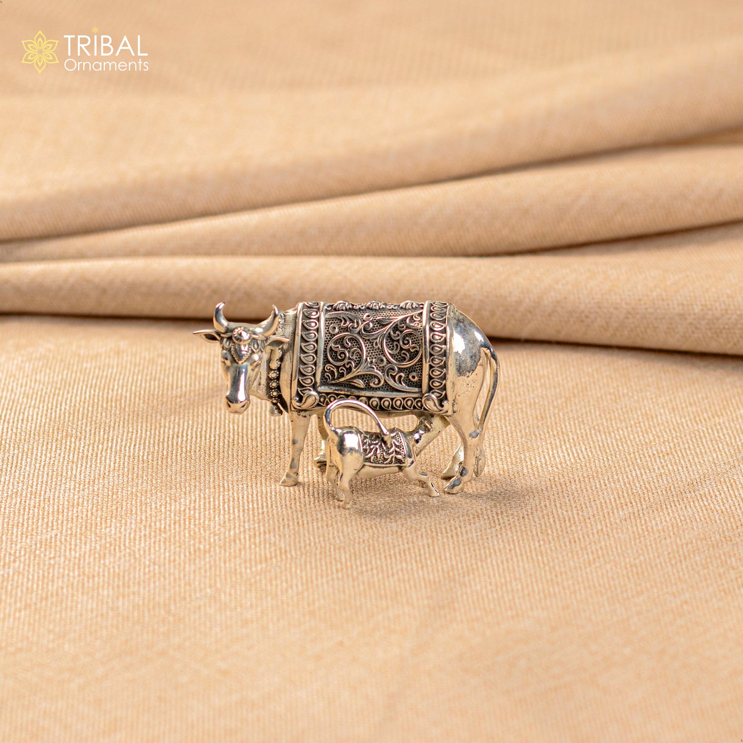 925 Sterling silver handmade vintage antique unique design Kamdhenu cow with calf, Diwali puja silver article best corporate gifting  art230 - TRIBAL ORNAMENTS