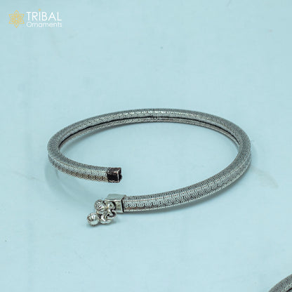 Sterling silver handmade vintage foot bracelet anklet with hanging drops, ethnic belly dance jewelry, customized tribal design.