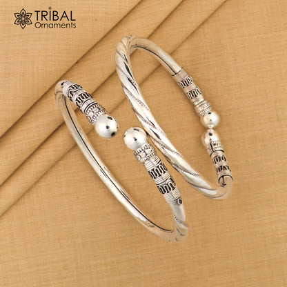 Sterling silver vintage foot bracelet anklet with hanging drops, handcrafted ethnic tribal jewelry by TRIBAL ORNAMENTS.