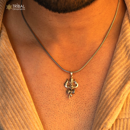 Sterling silver Lord Shiva trident pendant with vintage design, detailed Hindu idol jewelry, customizable and perfect for gifting.