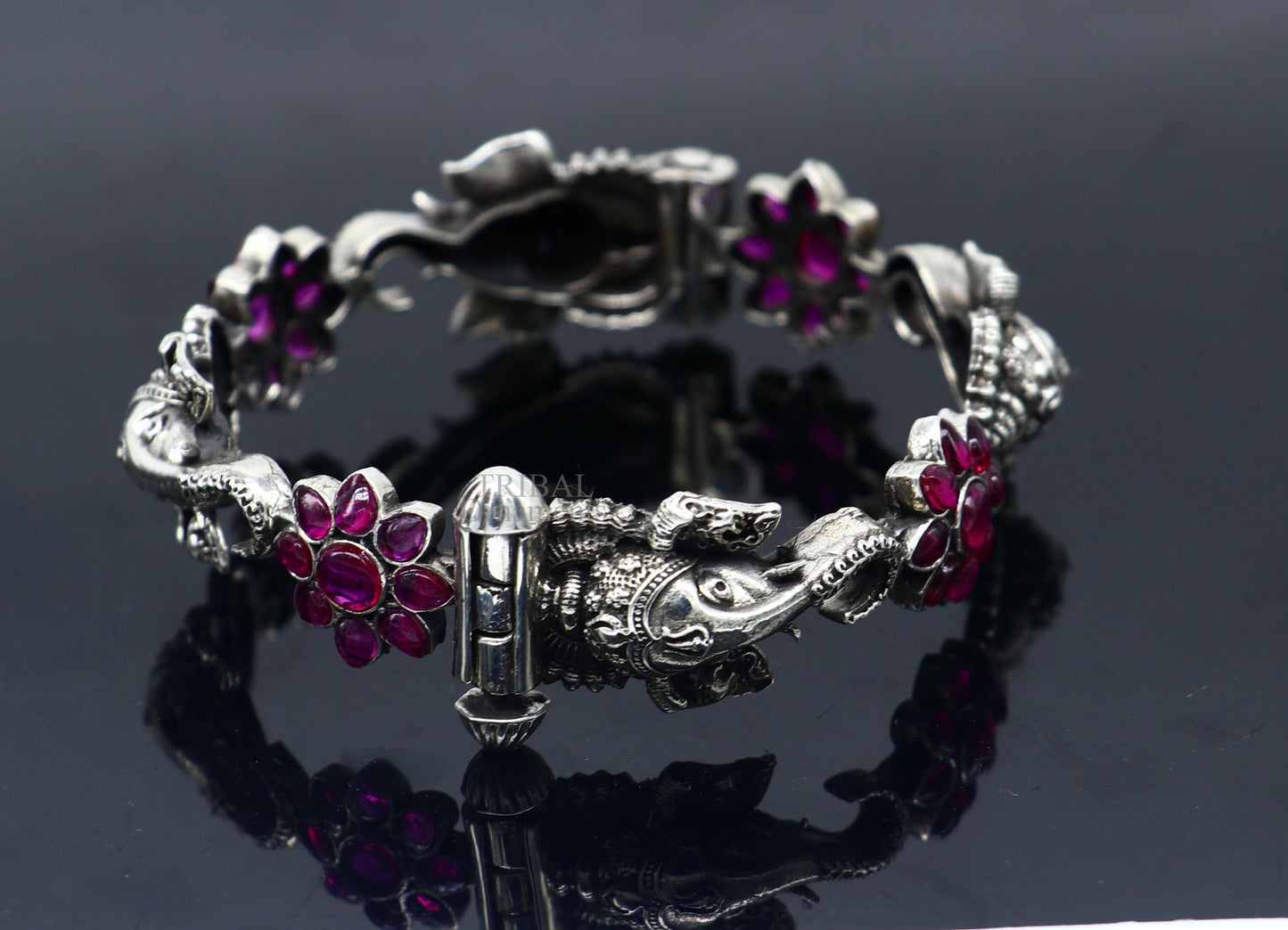 925 sterling silver idol Ganesha design bangle bracelet kada with amazing floral style red stone, best gifting ethnic jewelry Rba0147 - TRIBAL ORNAMENTS